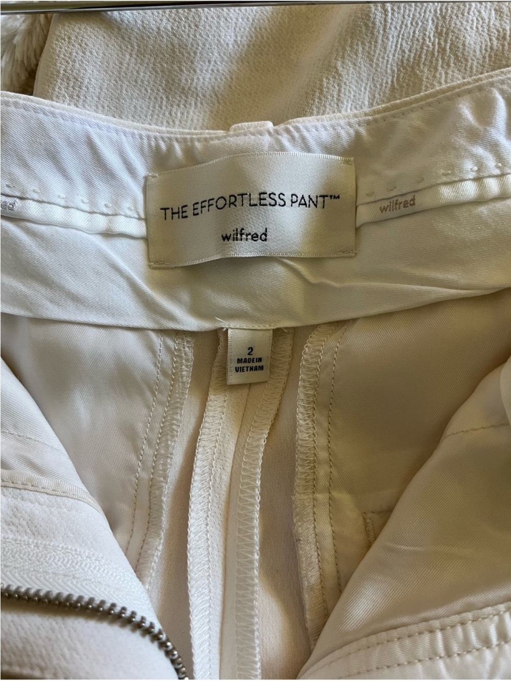 Wilfred The Effortless Pant Light Birch - Picture 5 of 5